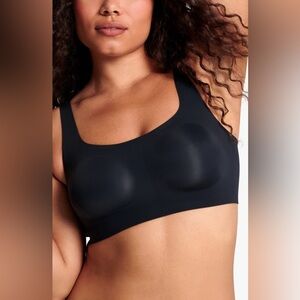 NWT Evelyn & Bobbie The Bobbie Scoop Bra